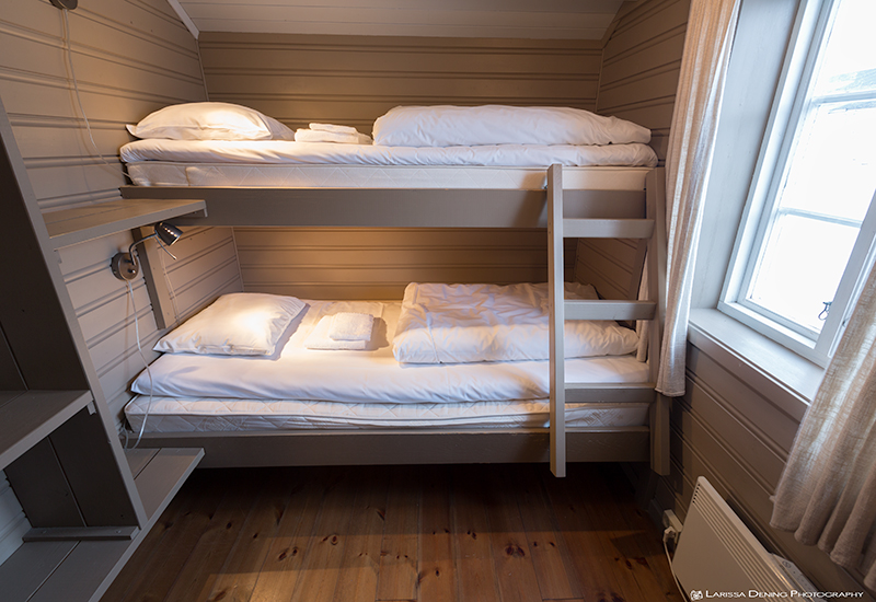 Comfy and warm bunk beds, Eliassen Robruer, Hamnoy