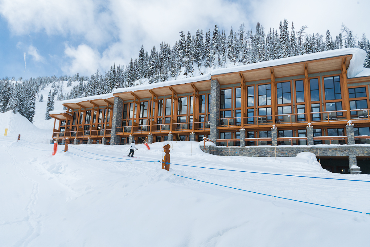 Sunshine Mountain Lodge, right on the ski slopes, Banff
