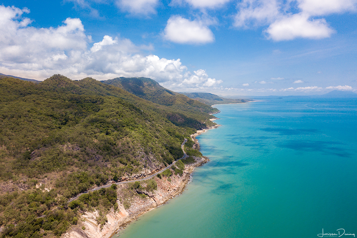 The stunning coastal drive from Cairns to Port Douglas, Tropical North Queensland